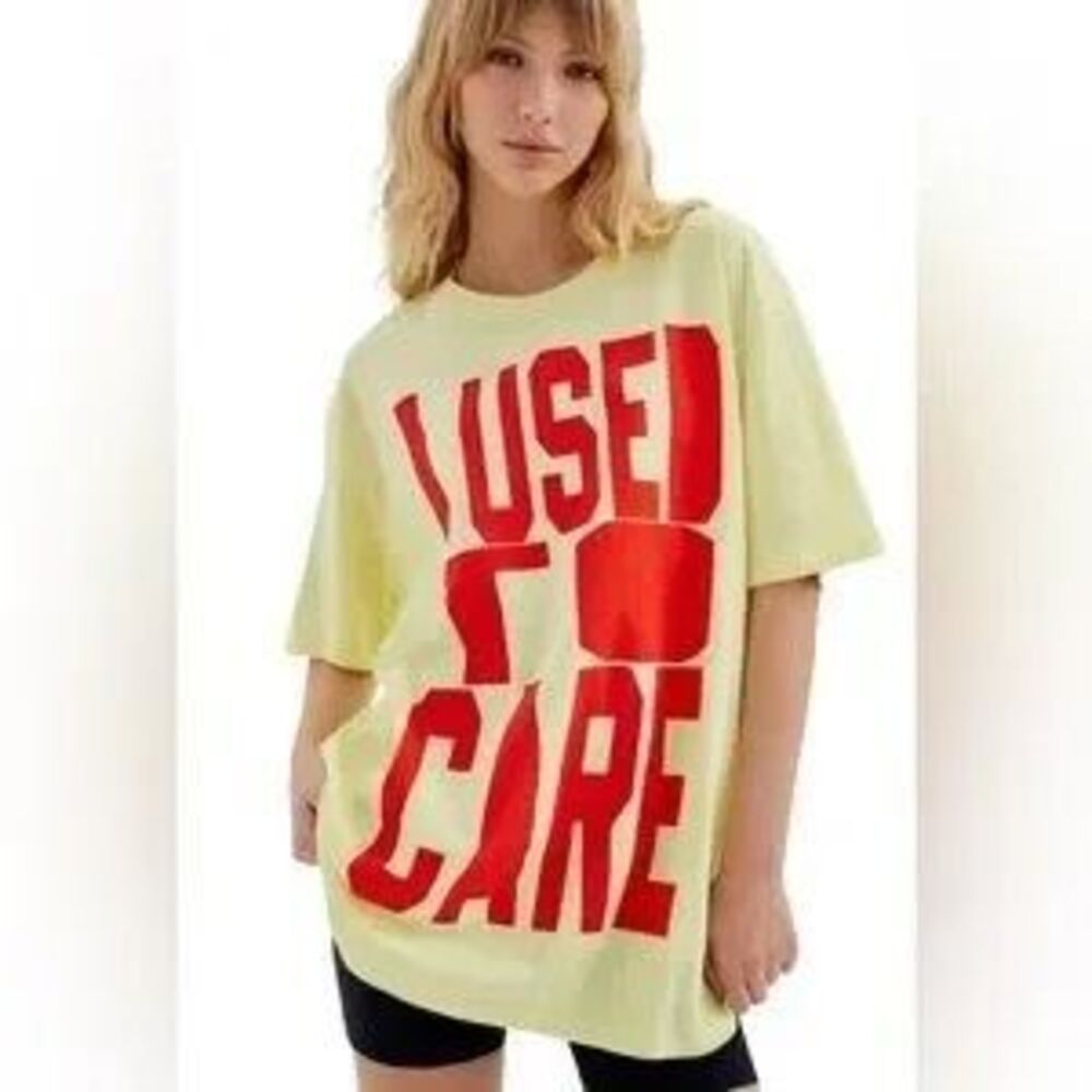Urban Outfitters UO I Used To Care Oversized Graphic T Shirt Yellow M/L NEW - Picture 5 of 7